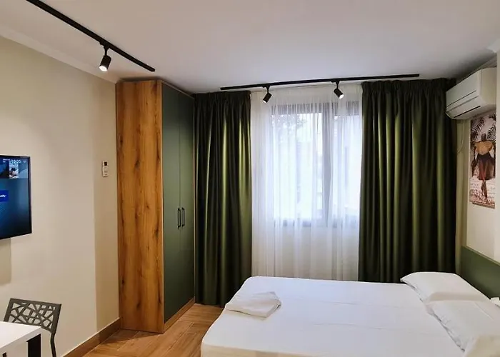 2v1 - Center 3 Tirana